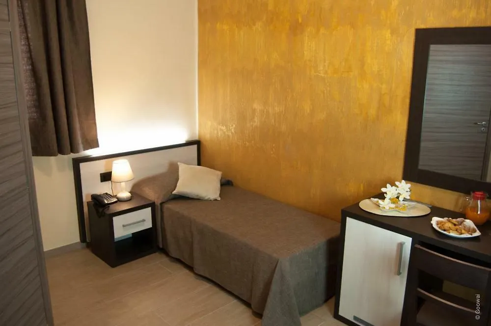 Le Tre Stelle Marine Bed & Breakfast Acquedolci 0*,  Italy